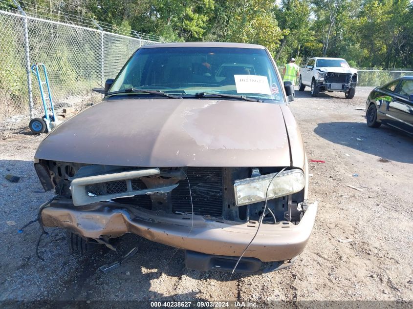 2002 Chevrolet S-10 Ls VIN: 1GCCS19W628183557 Lot: 40238627