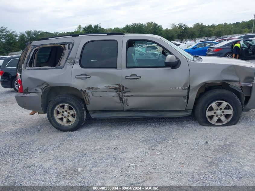 2007 GMC Yukon VIN: 1GKFK13017R235880 Lot: 40238934