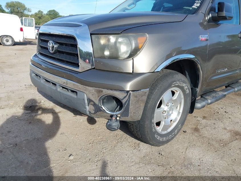 2007 Toyota Tundra Sr5 5.7L V8 VIN: 5TFBV54107X022690 Lot: 40238961