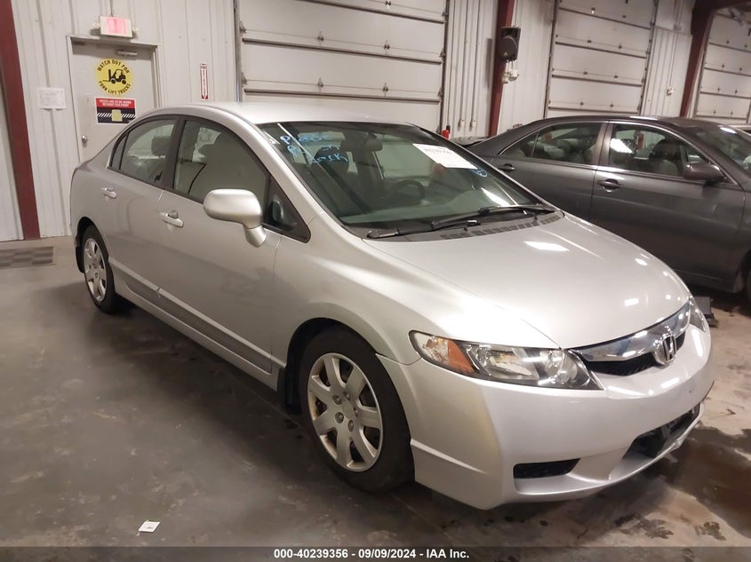 2010 Honda Civic Lx VIN: 19XFA1F58AE063307 Lot: 40239356