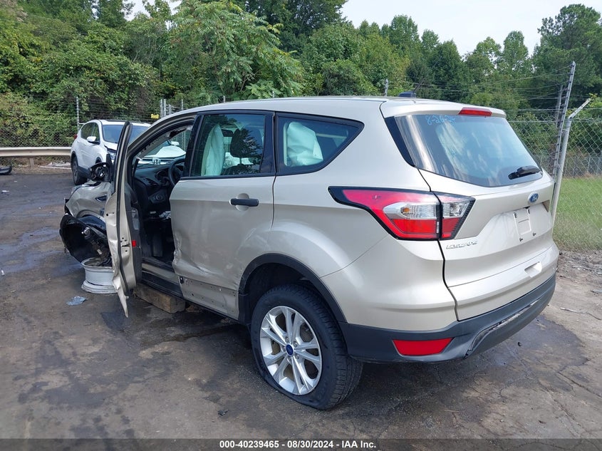 VIN 1FMCU0F75HUD04267 2017 FORD ESCAPE S