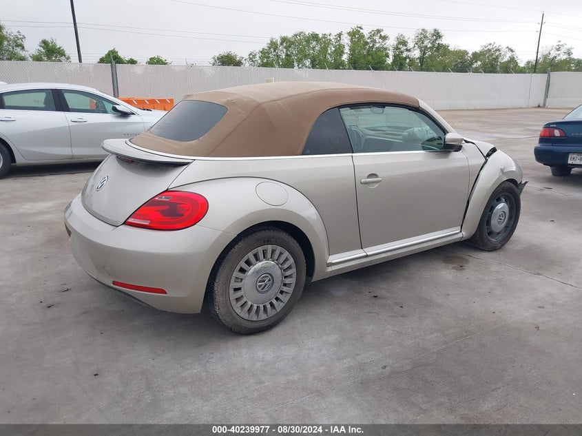2014 VOLKSWAGEN BEETLE 2.5L - 3VW5X7AT4EM805987