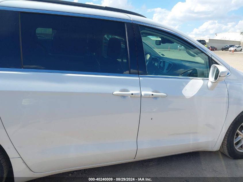 2022 Chrysler Pacifica Touring L VIN: 2C4RC1BG0NR170998 Lot: 40240009