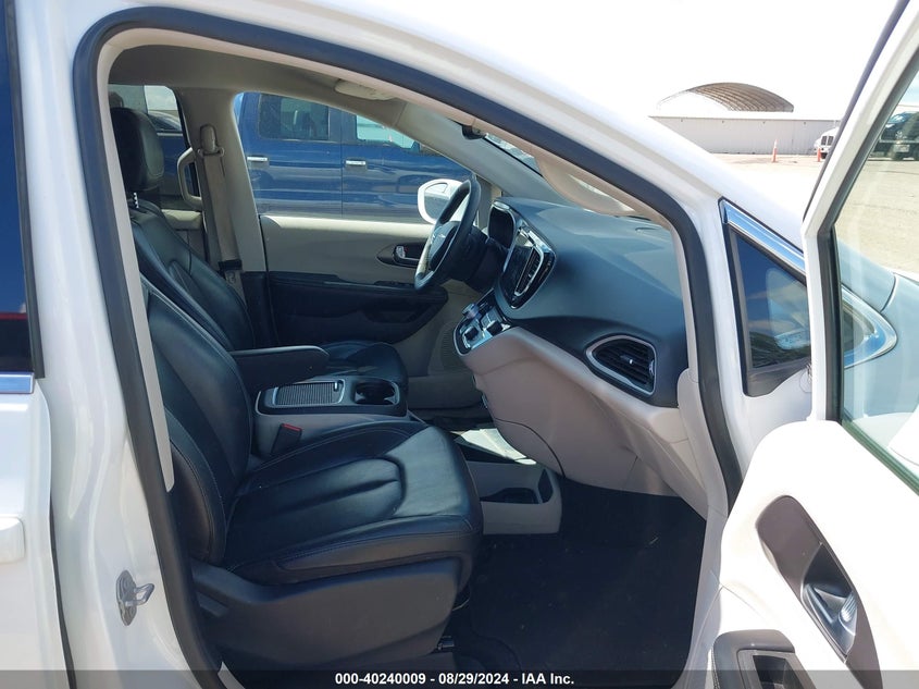 2C4RC1BG0NR170998 2022 CHRYSLER PACIFICA photo no. 5