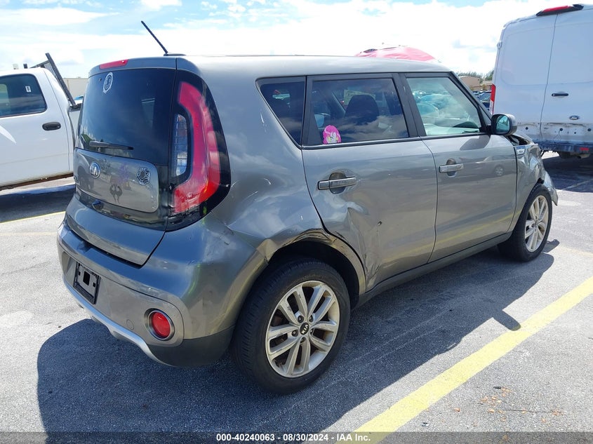 2018 KIA SOUL + - KNDJP3A53J7520567