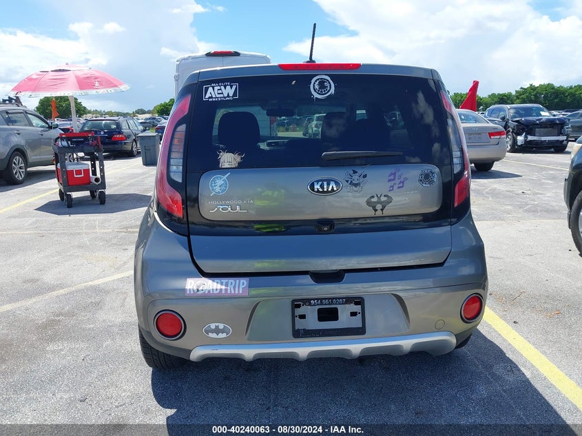 2018 KIA SOUL + - KNDJP3A53J7520567