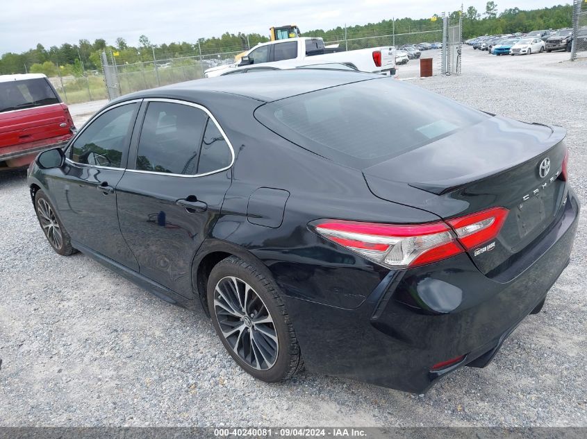 2018 Toyota Camry L/Le/Xle/Se/Xse VIN: 4T1B11HK3JU123895 Lot: 40240081