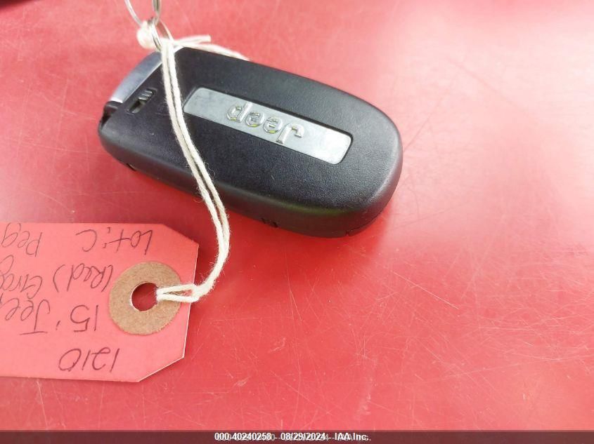 2015 Jeep Grand Cherokee Limited VIN: 1C4RJFBG9FC832056 Lot: 40240258