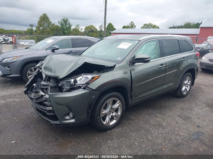 5TDB0RFH0J5860584 2018 TOYOTA HIGHLANDER - Image 2