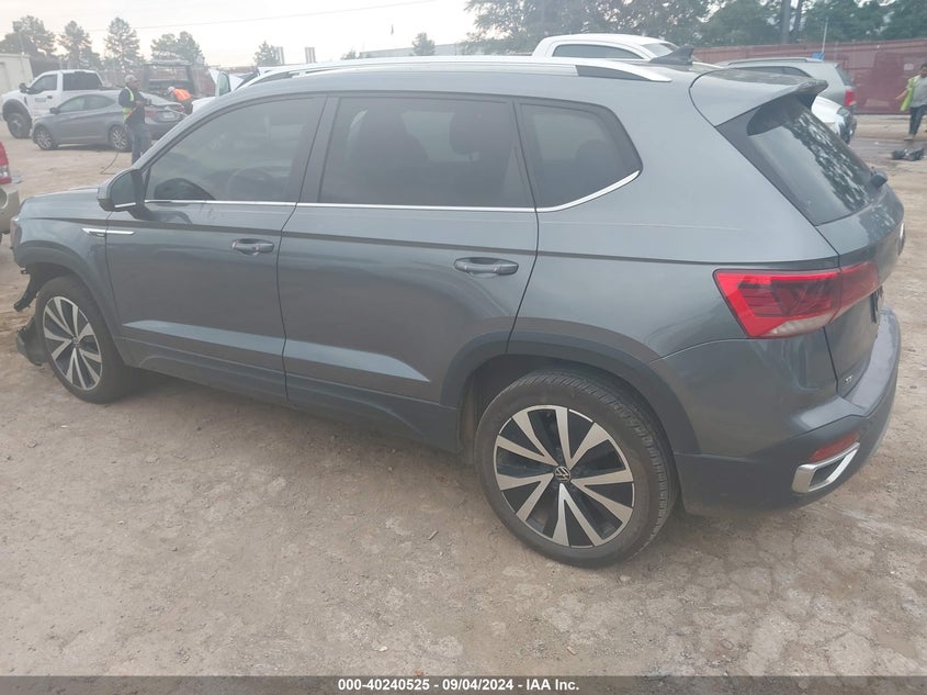 VIN 3VVRX7B22NM034375 2022 VOLKSWAGEN TAOS SE