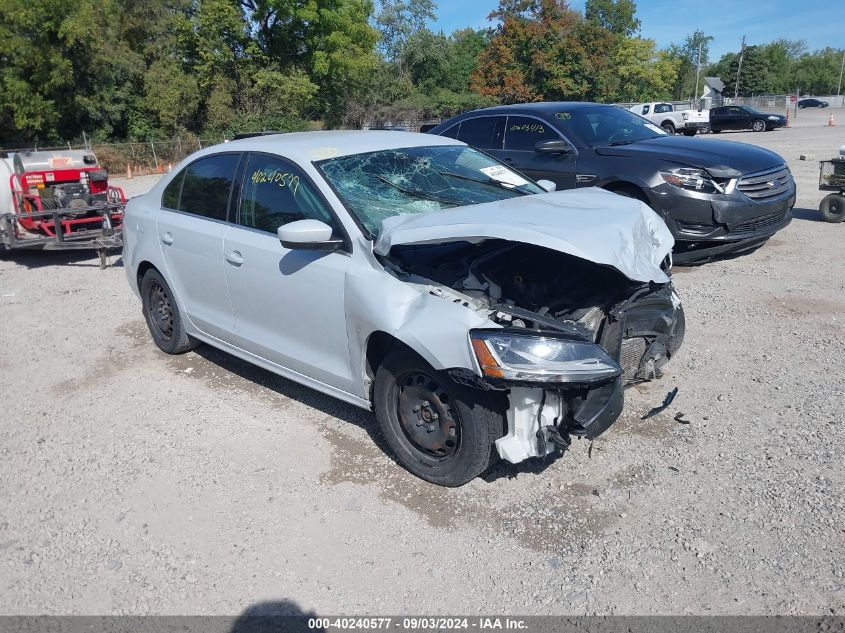 3VW167AJ7HM388272 2017 VOLKSWAGEN JETTA - Image 1