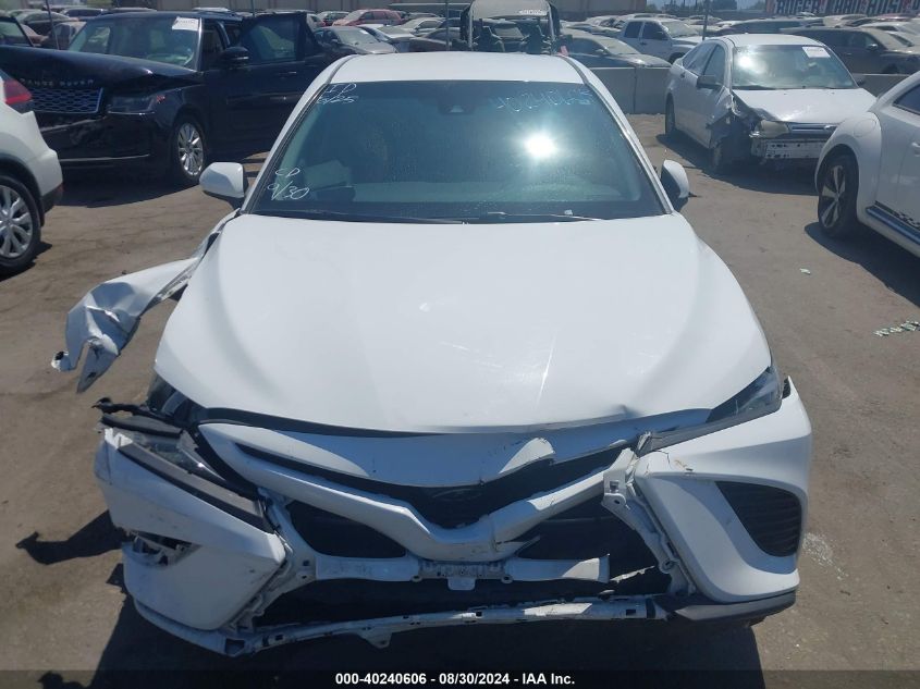 2018 Toyota Camry Se VIN: 4T1B11HK8JU572120 Lot: 40240606