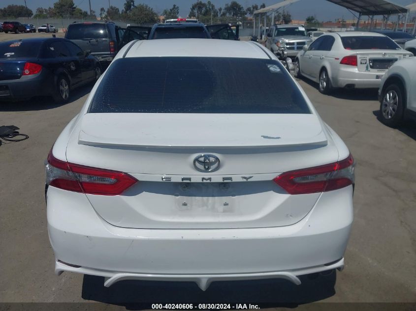 2018 Toyota Camry Se VIN: 4T1B11HK8JU572120 Lot: 40240606