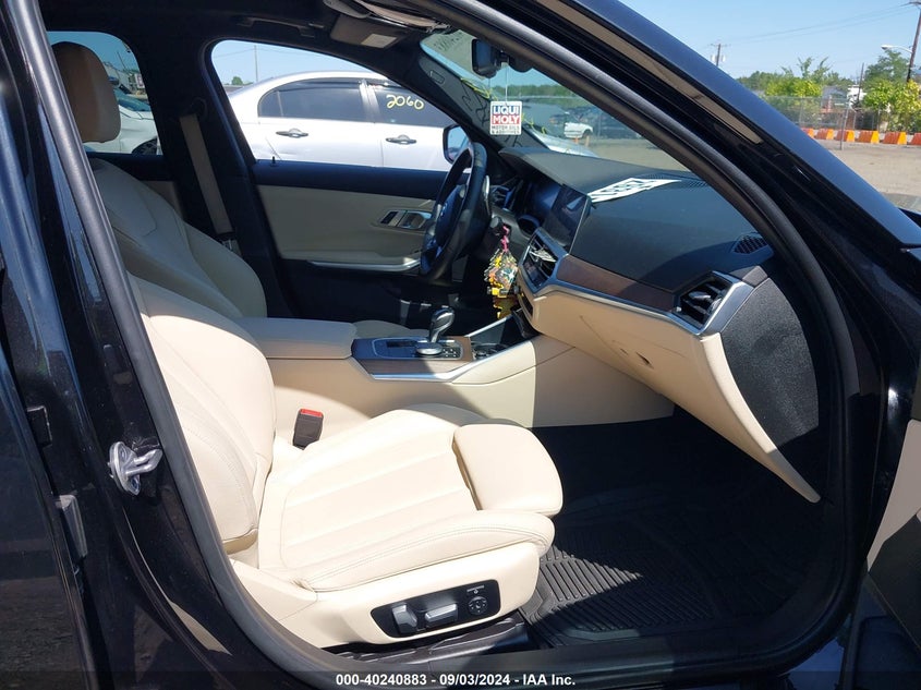 VIN 3MW5R7J04M8B95032 2021 BMW 330I XDRIVE
