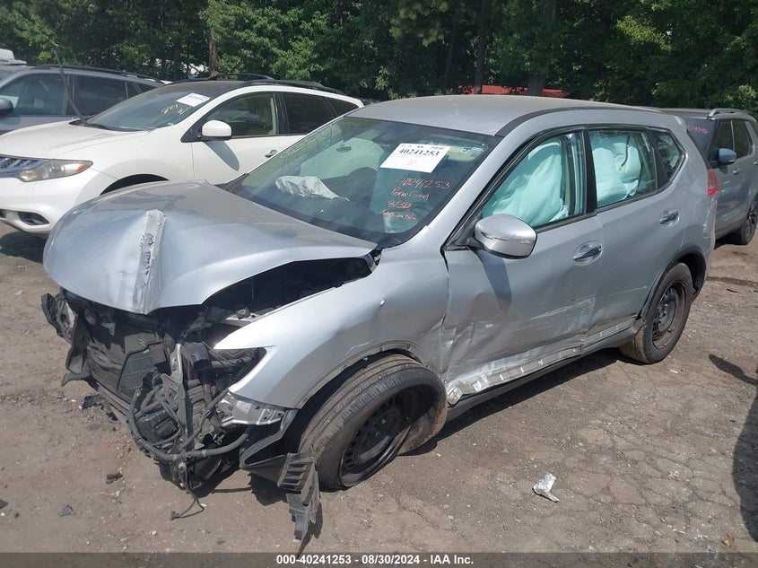 2015 NISSAN ROGUE S - KNMAT2MT0FP513258