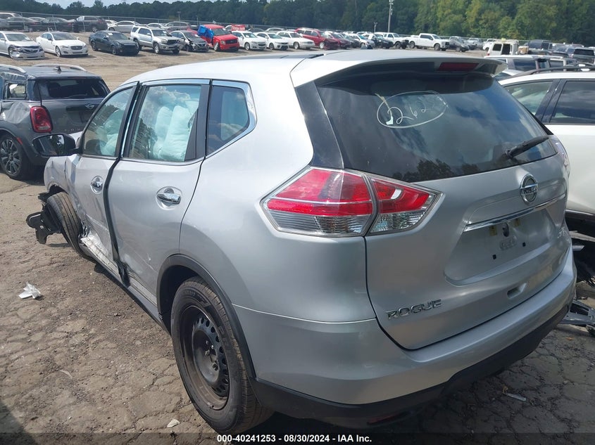 2015 NISSAN ROGUE S - KNMAT2MT0FP513258