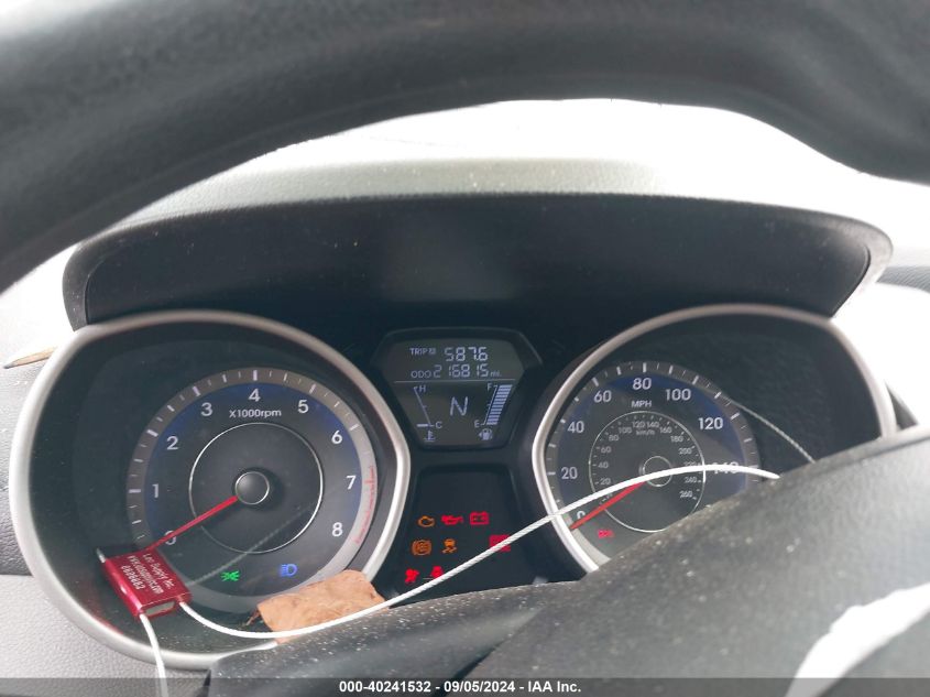 KMHDH4AE3DU889852 2013 Hyundai Elantra Gls