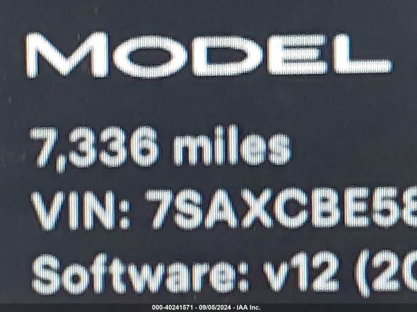 2023 Tesla Model X VIN: 7SAXCBE58PF415989 Lot: 40241571