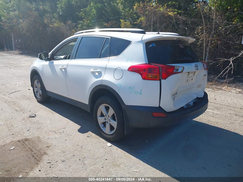 2013 TOYOTA RAV4 XLE - JTMRFREV7D5012539