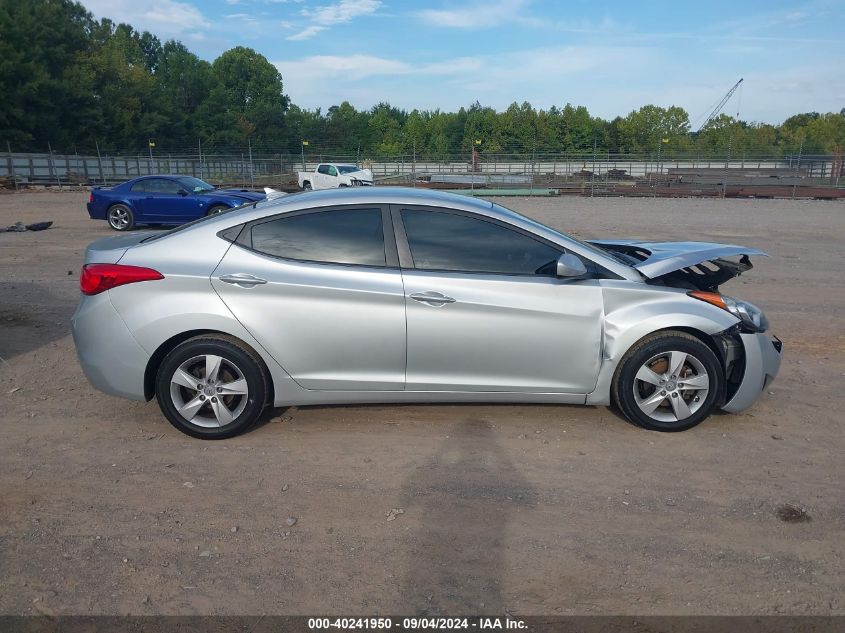 2013 Hyundai Elantra Gls/Limited VIN: 5NPDH4AE7DH375209 Lot: 40241950