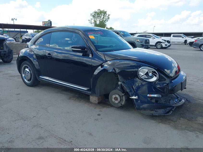 2015 VOLKSWAGEN BEETLE 1.8T CLASSIC - 3VWF17AT1FM611277