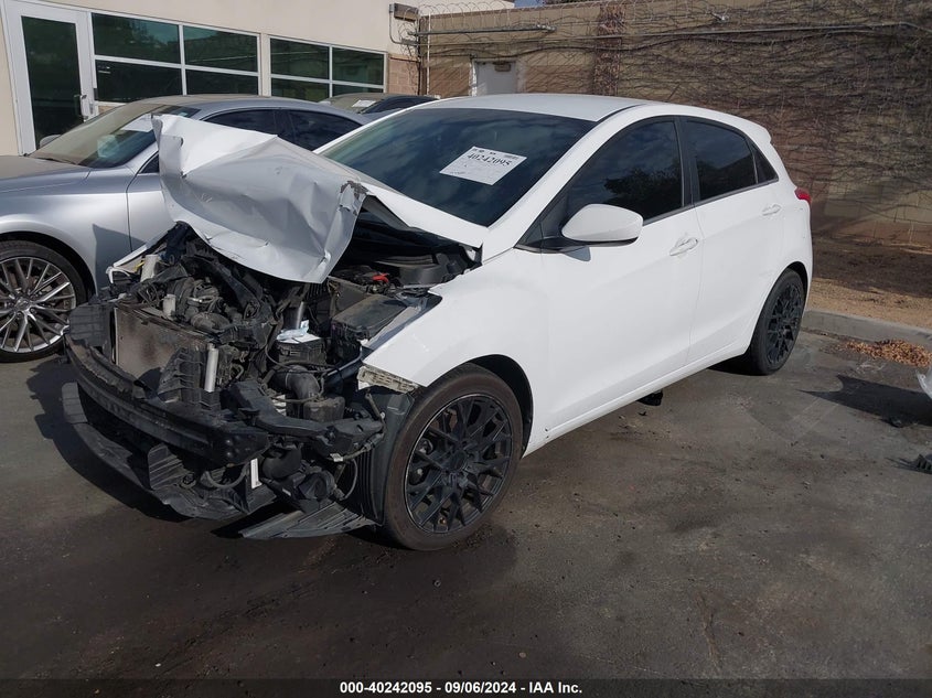 2016 HYUNDAI ELANTRA GT - KMHD35LH8GU327350
