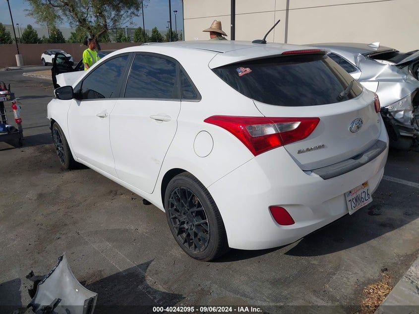 2016 HYUNDAI ELANTRA GT - KMHD35LH8GU327350