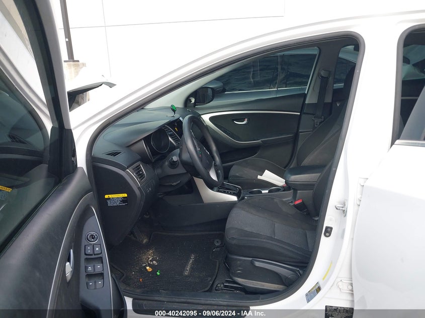 2016 HYUNDAI ELANTRA GT - KMHD35LH8GU327350