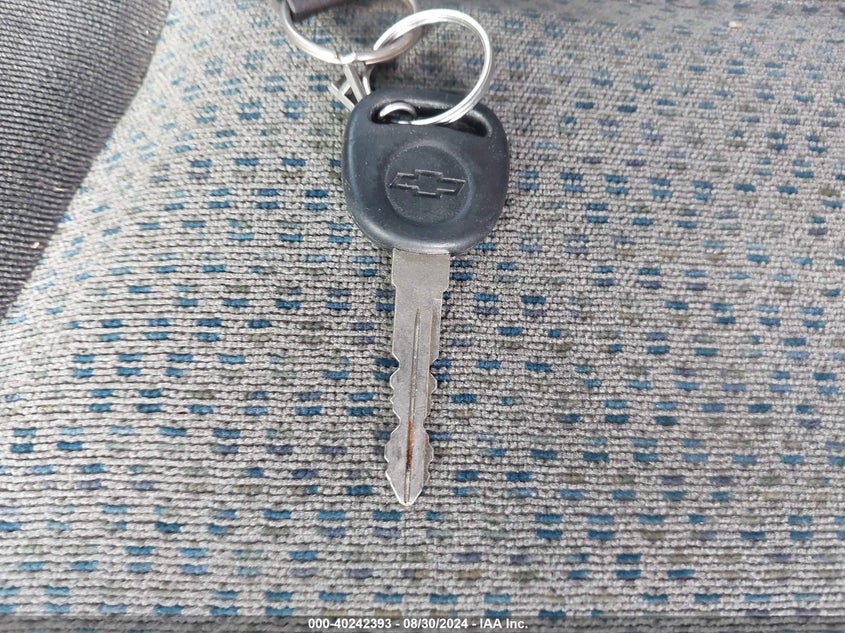 2004 Chevrolet Silverado 1500 Z71 VIN: 1GCEK14T14Z142479 Lot: 40242393