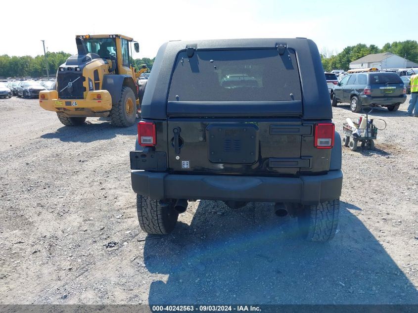 2015 Jeep Wrangler Unlimited Sport VIN: 1C4BJWDG5FL766166 Lot: 40242563