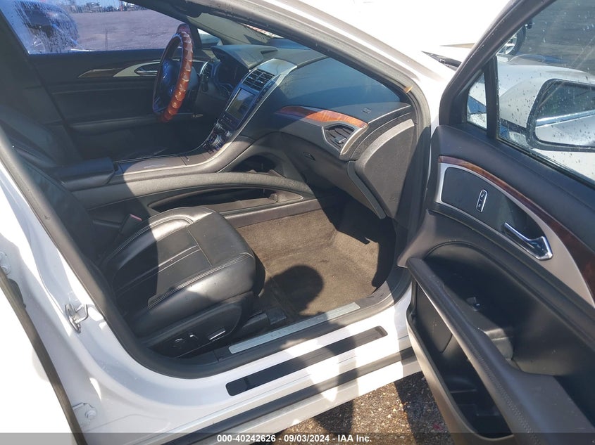 2017 LINCOLN MKZ VIN: 3LN6L5C95HR650376