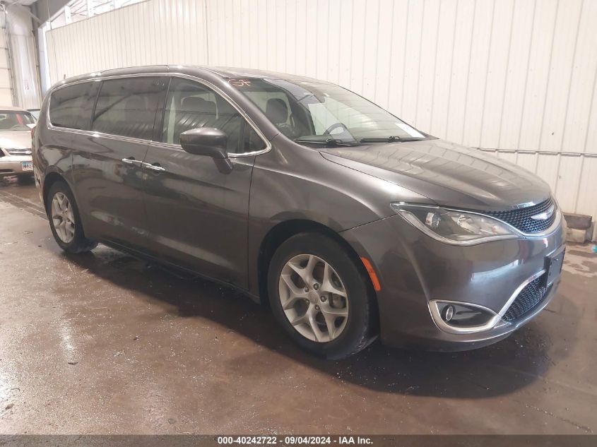 2C4RC1FG5JR358114 2018 CHRYSLER PACIFICA - Image 1