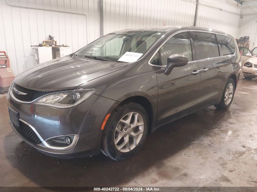 2C4RC1FG5JR358114 2018 CHRYSLER PACIFICA - Image 2