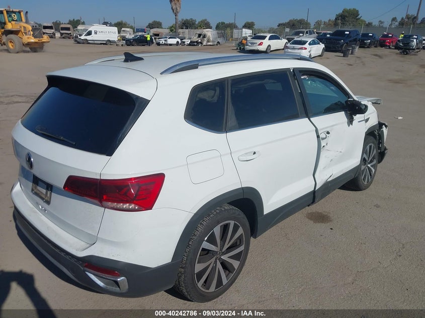 2022 VOLKSWAGEN TAOS 1.5L I-4 DI, DOHC, V(VIN: 3VVRX7B22NM074620