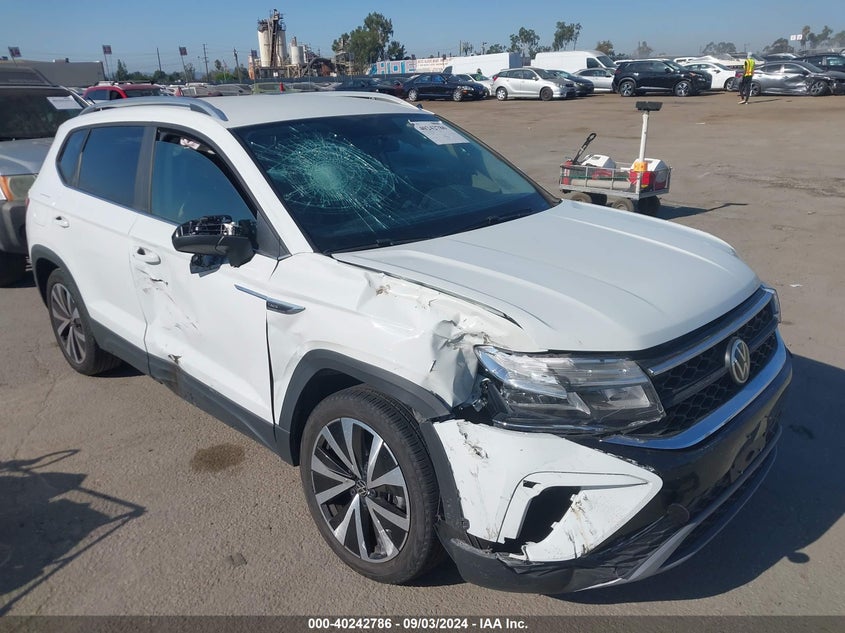 2022 VOLKSWAGEN TAOS 1.5L I-4 DI, DOHC, V(VIN: 3VVRX7B22NM074620