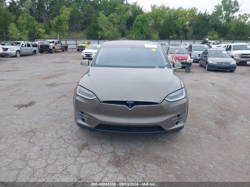 5YJXCAE40GFS00640 2016 Tesla Model X 60D/P100D/P90D