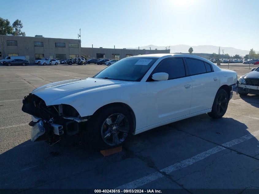 VIN 2C3CDXBG9DH584036 2013 Dodge Charger, SE no.2