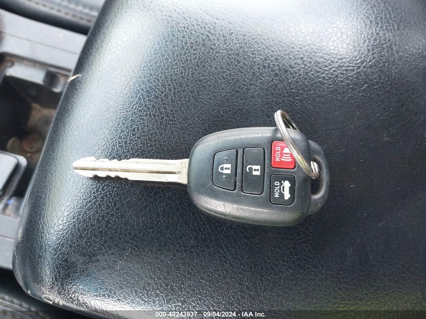 2012 TOYOTA CAMRY VIN: 4T1BF1FK8CU617810