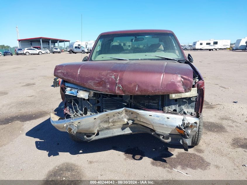 1998 Chevrolet K1500 Fleetside VIN: 1GCEK19R2WR153085 Lot: 40244043