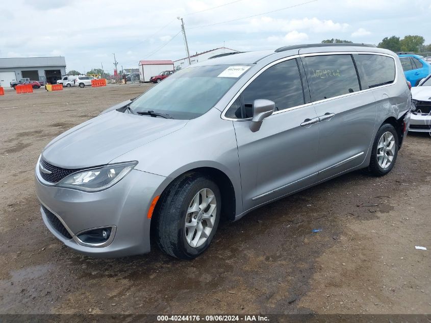 2C4RC1BG2HR809922 2017 CHRYSLER PACIFICA - Image 2