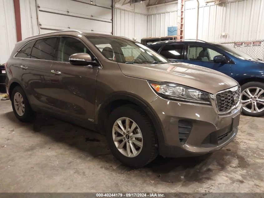 5XYPGDA35KG437130 2019 KIA SORENTO - Image 1