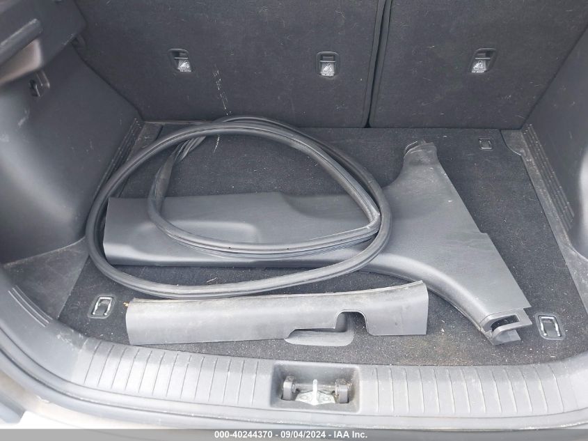 2019 HYUNDAI KONA SE - KM8K1CAA2KU276833