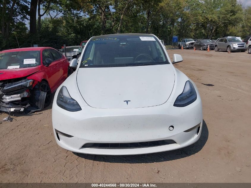 2022 Tesla Model Y Long Range Dual Motor All-Wheel Drive VIN: 7SAYGDEE3NA012145 Lot: 40244568