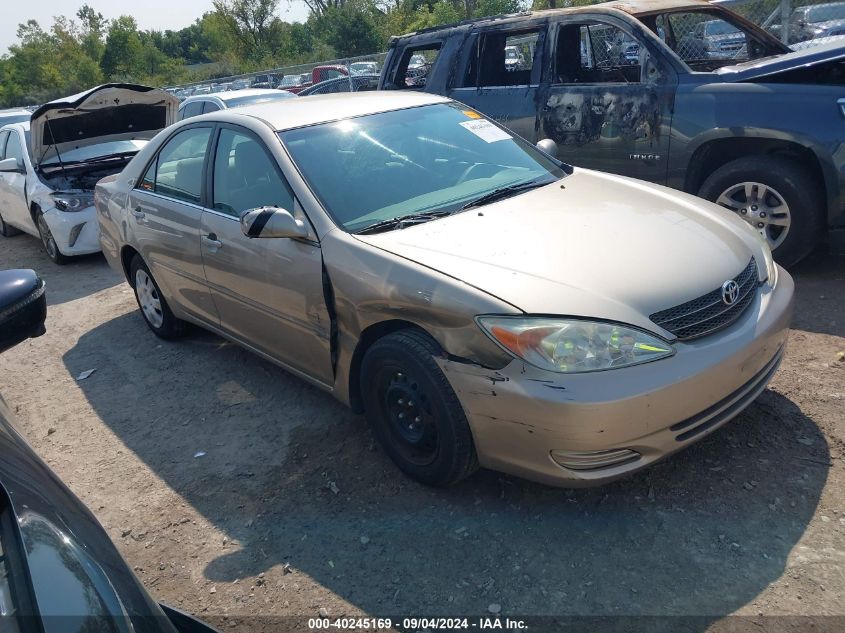 2004 Toyota Camry Le VIN: 4T1BE32K04U288767 Lot: 40245169