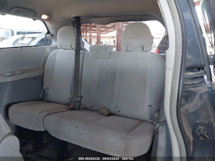 5TDKK3DC8ES465025 2014 Toyota Sienna Le V6 8 Passenger