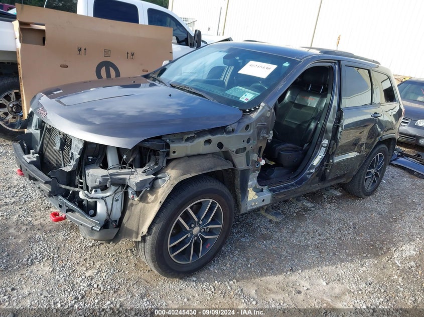VIN 1C4RJFLG8HC727932 2017 JEEP GRAND CHEROKEE TRAILHAWK 4X4