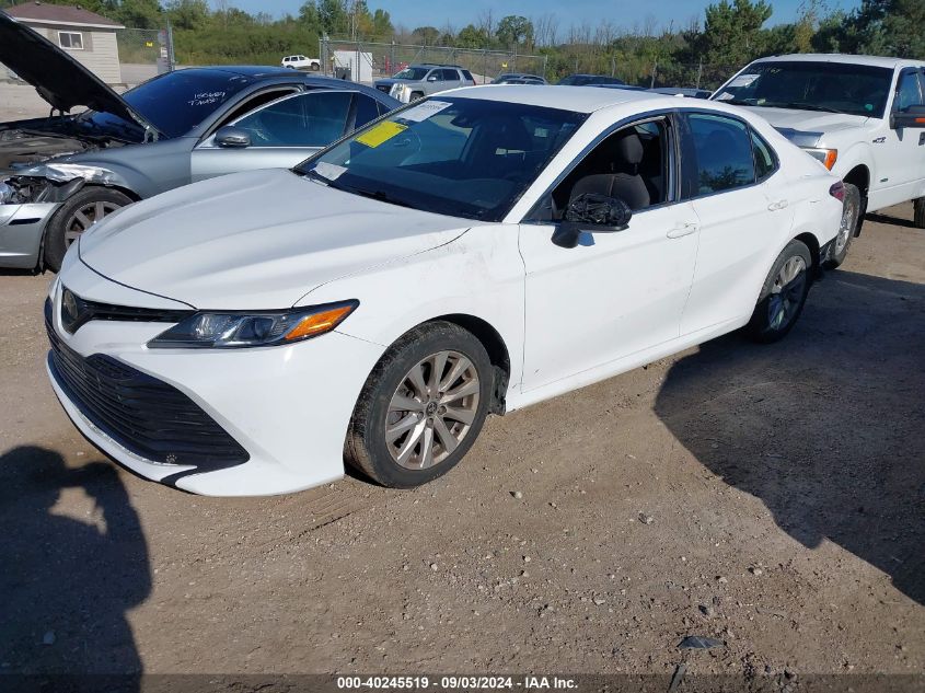 VIN 4T1B11HK6KU195742 2019 Toyota Camry, LE no.2