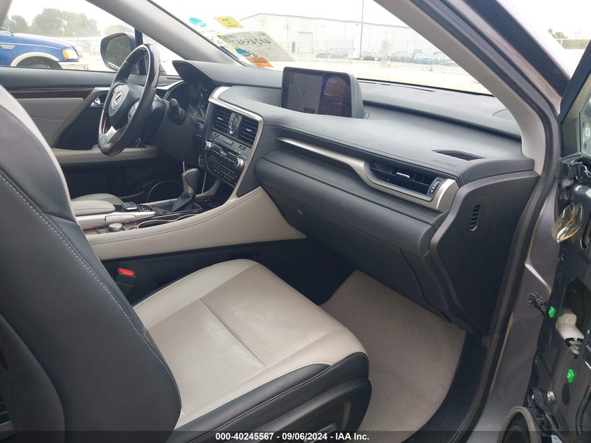VIN 2T2ZZMCA7HC056992 2017 LEXUS RX 350