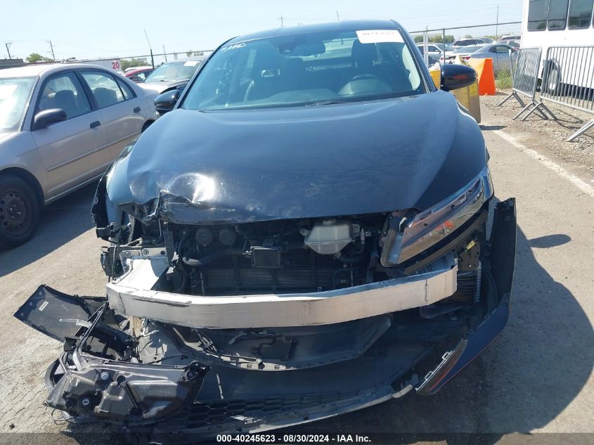 2018 Honda Clarity Plug-In Hybrid VIN: JHMZC5F13JC020477 Lot: 40245623