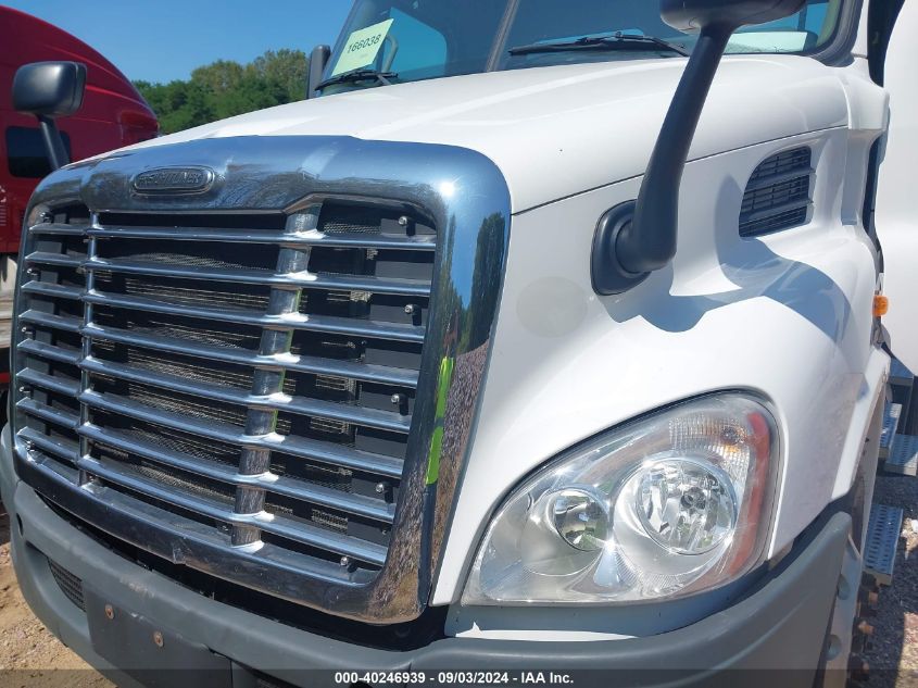 2016 Freightliner Cascadia 113 VIN: 3AKJGBDV5GSGX7541 Lot: 40246939